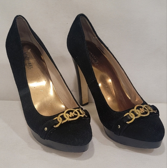 MICHAEL KORS BLACK SUEDE LEATHER 5" HEELS (sz 9) - Picture 1 of 7